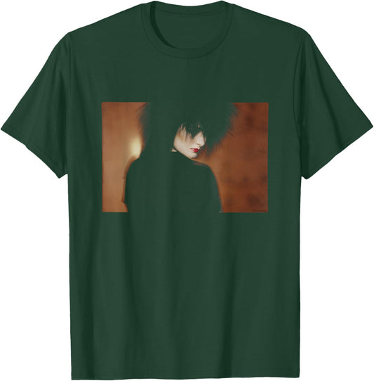 Singer Siouxsie Sioux Portrait by Simon Fowler T-Shirt - T-Shirt | Forest