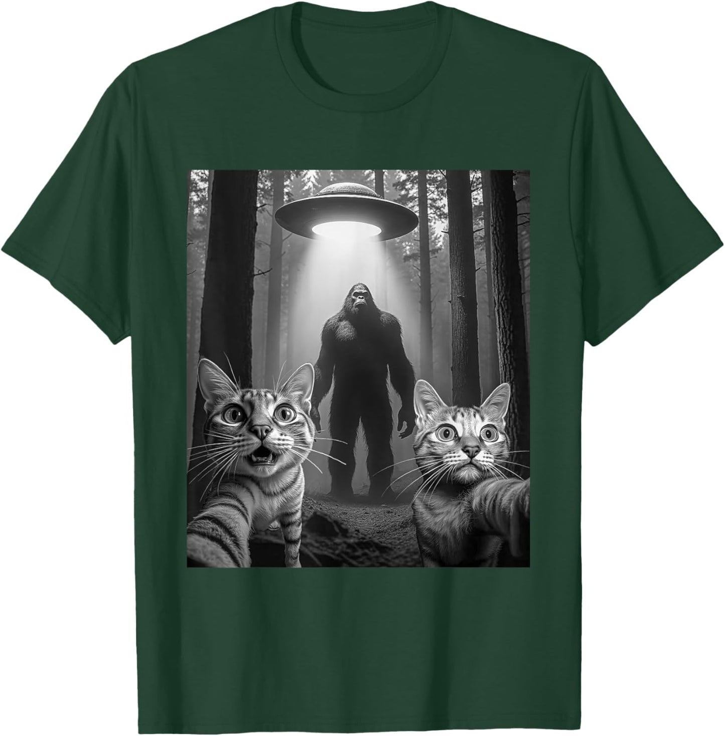 Funny Surprised Cat Selfie With Bigfoot Sasquatch Alien UFO T-Shirt - T-Shirt | Forest