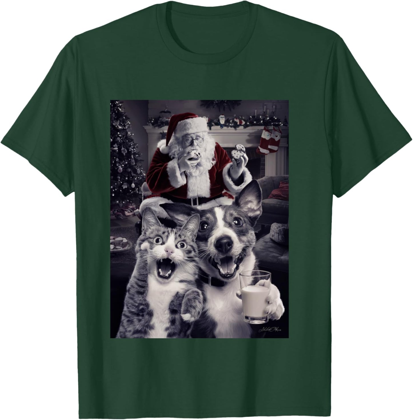 Funny Dog and Cat Selfie With Santa Christmas T-Shirt - T-Shirt | Forest