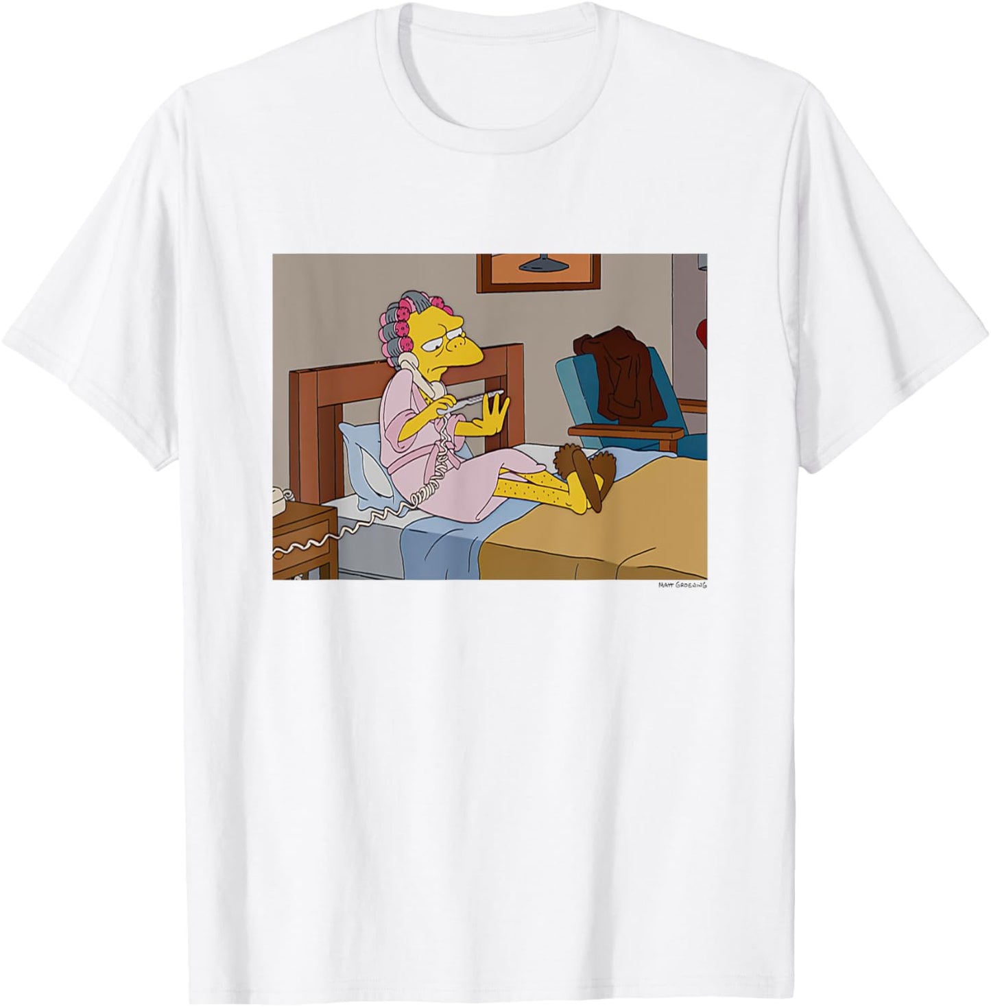 The Simpsons Moe Gossiping Phone Call Big Chest Poster T-Shirt - T-Shirt | White