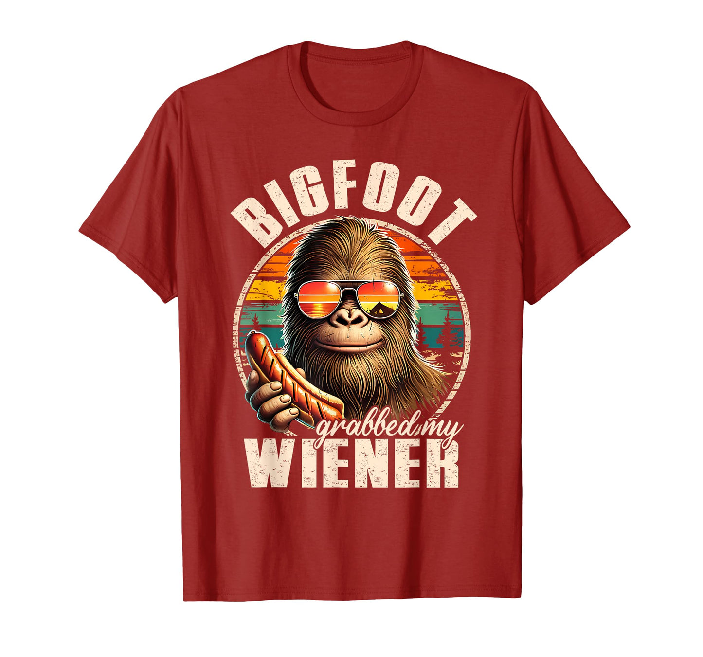 Funny Retro Bigfoot Bigfoot Grabbed My Wiener Design T-Shirt