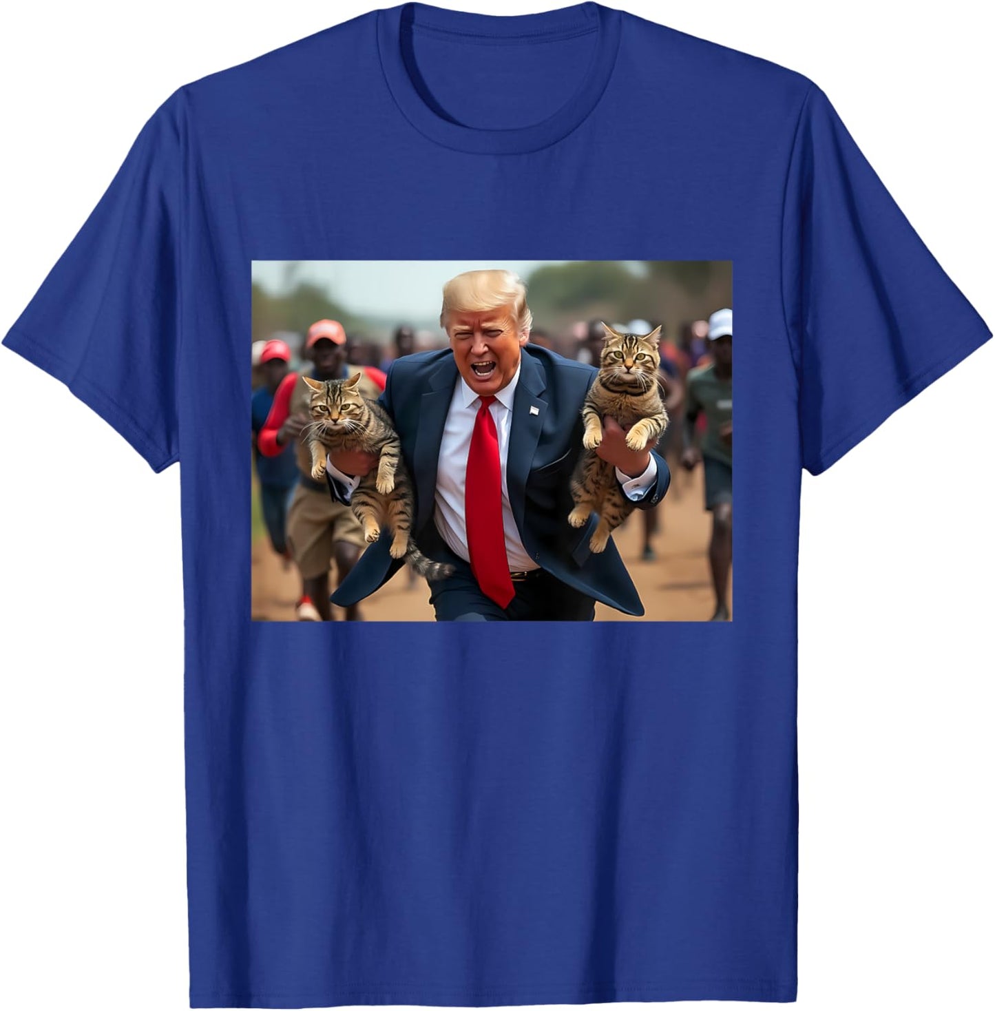 Make Cats Safe Again - Trump Holding Cat - Pets For Trump Women T-Shirt - T-Shirt | Royal
