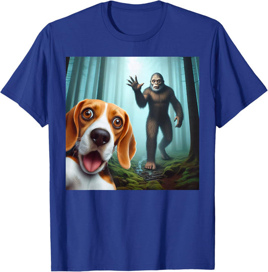 Beagle Selfie with bigfoot sasquatch T-Shirt - T-Shirt | Royal