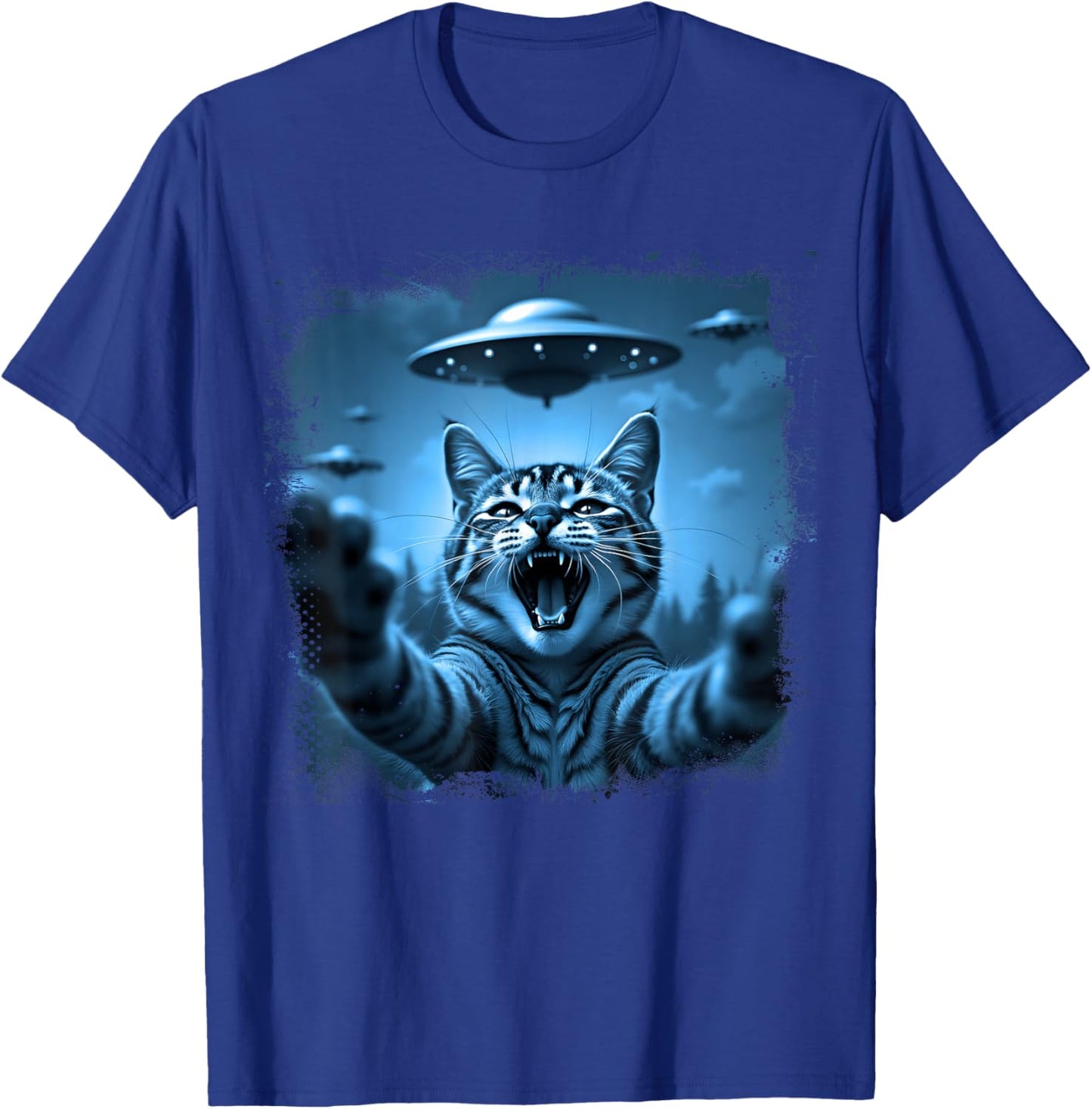 Funny Cat Selfie with UFOs Funny Cats Alien Design T-Shirt - T-Shirt | Royal