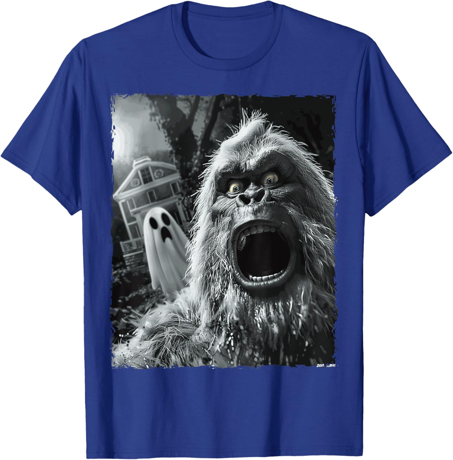Funny Bigfoot Sasquatch Halloween T-Shirt - T-Shirt | Royal