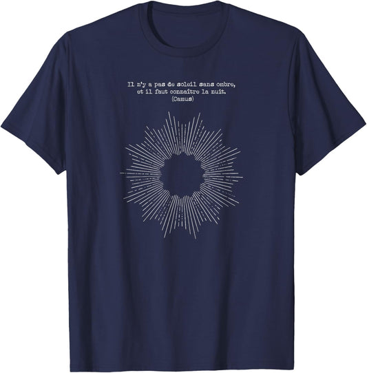 Camus: Il n'y a pas de soleil sans ombre T-Shirt - T-Shirt | Navy