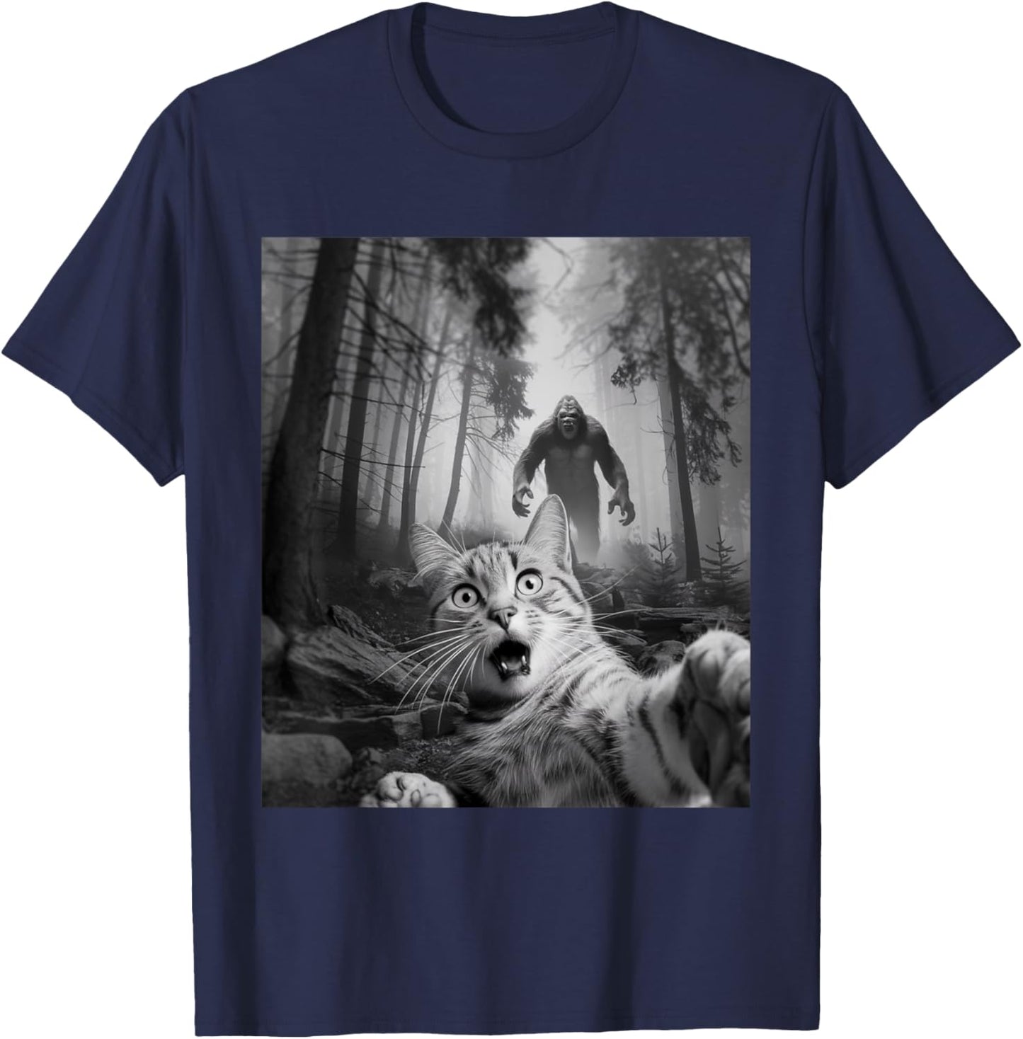 Funny Surprised Scared Cat Selfie With Sasquatsch Bigfoot Women Girls Kids T-Shirt - T-Shirt | Navy