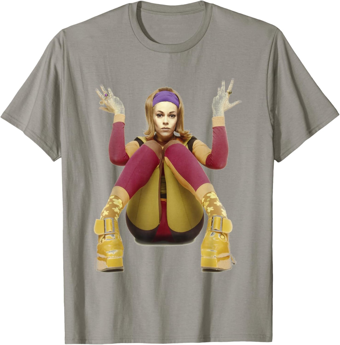 Lady Miss Kier Singer of Deee-Lite By Simon Fowler T-Shirt - T-Shirt | Sand