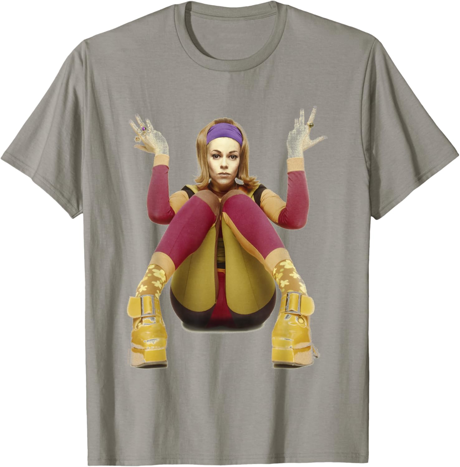 Lady Miss Kier Singer of Deee-Lite By Simon Fowler T-Shirt - T-Shirt | Sand