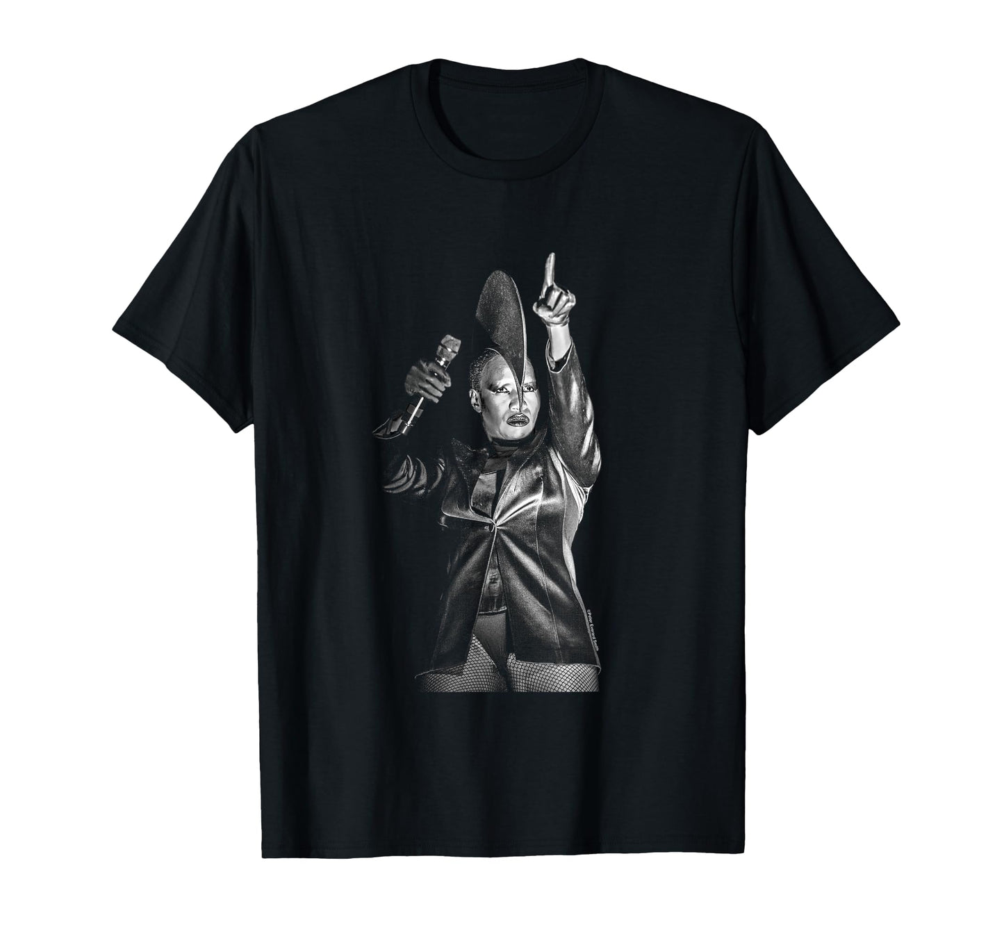Grace Jones On Stage Black And White By Everard Smith T-Shirt